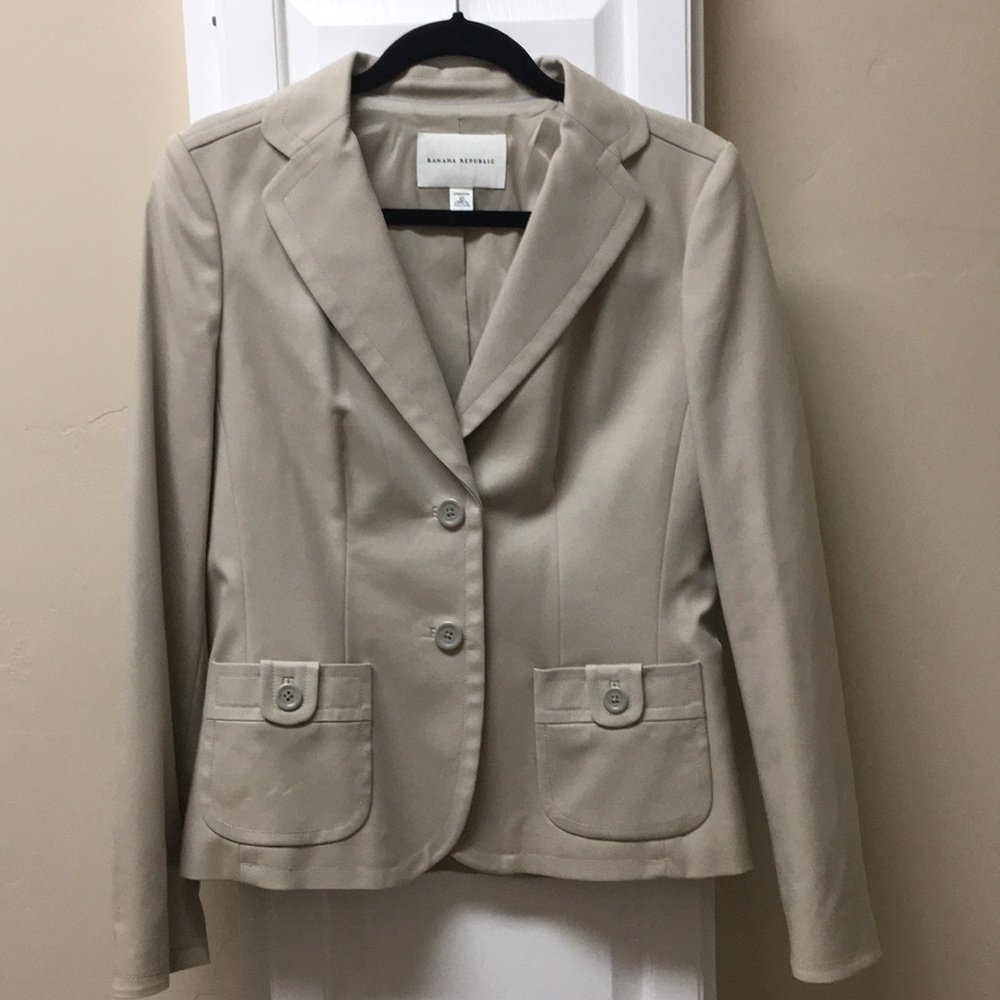 Banana Republic Beige Tailored Blazer